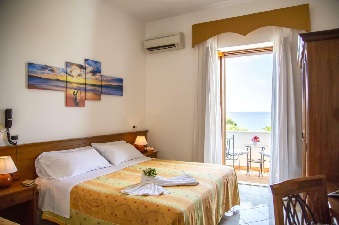 Hotel La Mandorla Barano d'Ischia Exterior photo